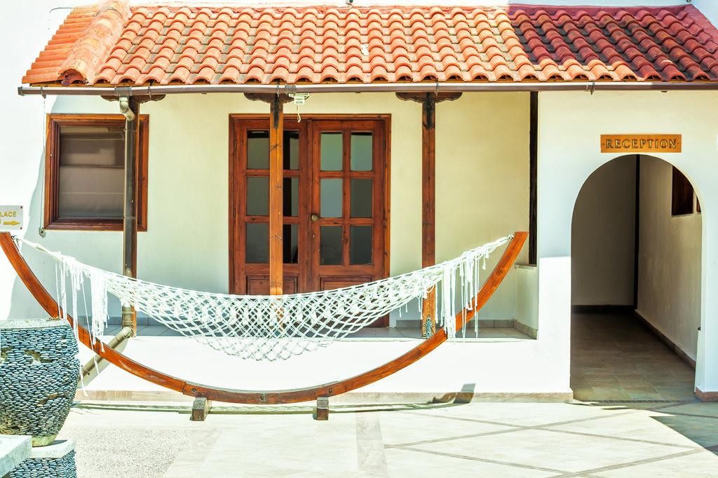 Xenios Possidi Paradise Hotel Exterior foto